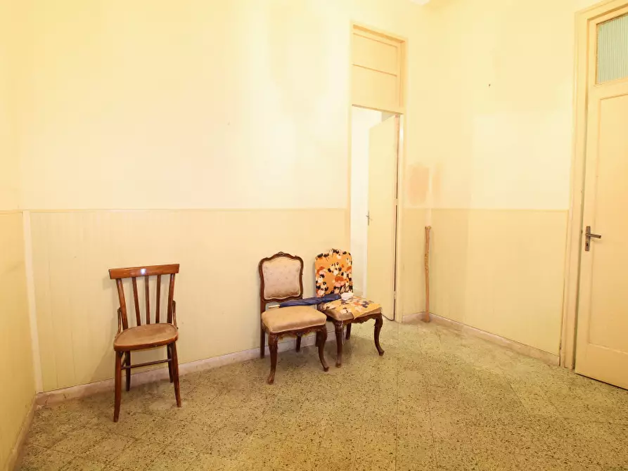 Immagine 28 di Villa in vendita  in Via Caronia a Bagheria