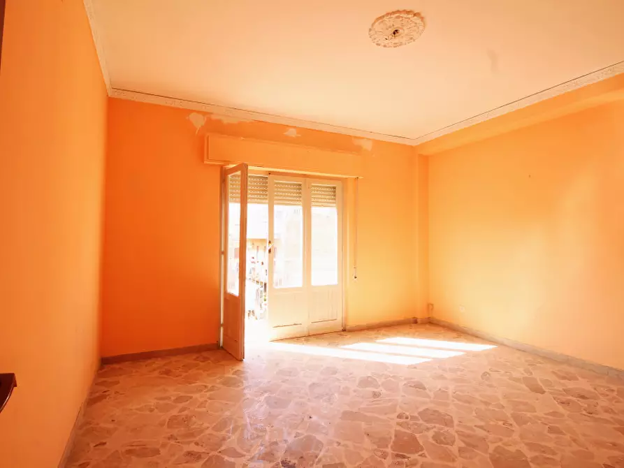 Immagine 4 di Appartamento in vendita  in Via Giacomo Restivo a Bagheria