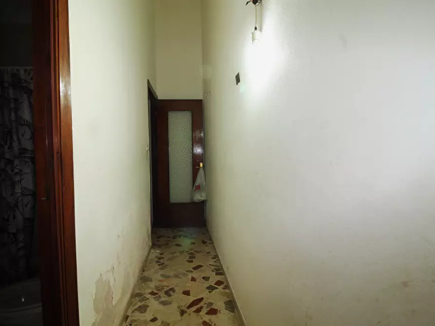 Immagine 4 di Villa in vendita  in Via Aragona a Bagheria
