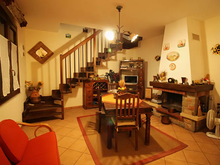 Immagine 12 di Villa in vendita  a Trabia