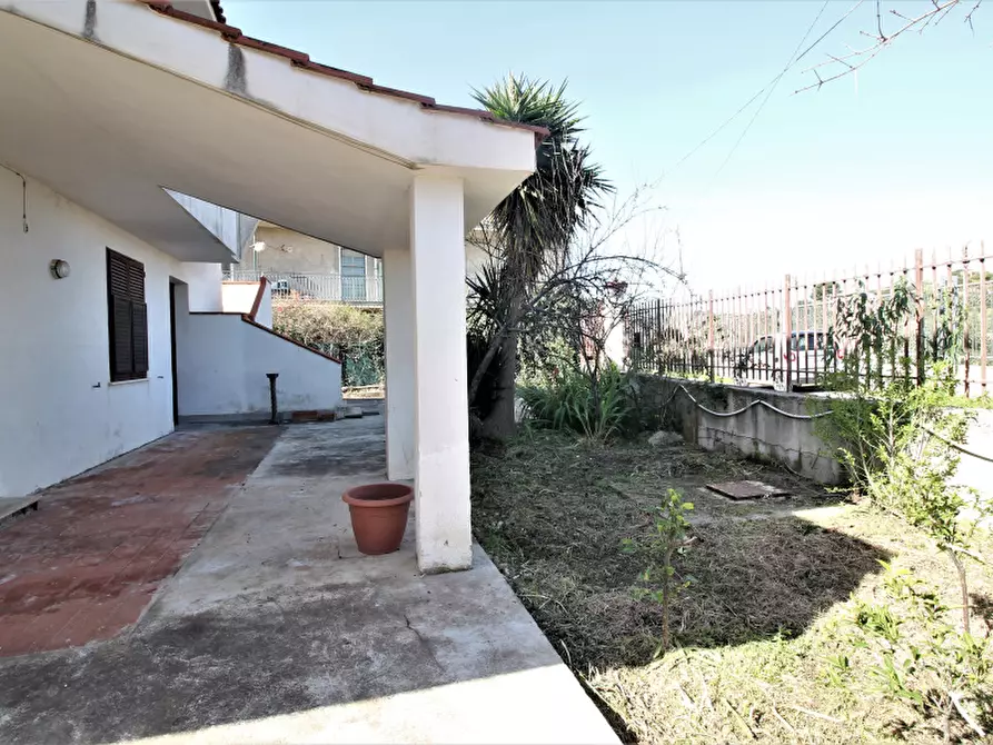 Immagine 4 di Appartamento in vendita  in Strada Comunale Incorvino a Bagheria