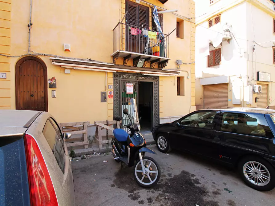 Immagine 9 di Negozio in affitto  in Piazza Leone a Bagheria