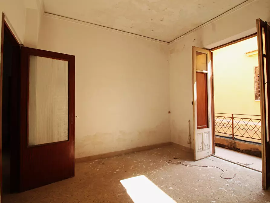 Immagine 2 di Villa in vendita  in Via Gumina a Bagheria