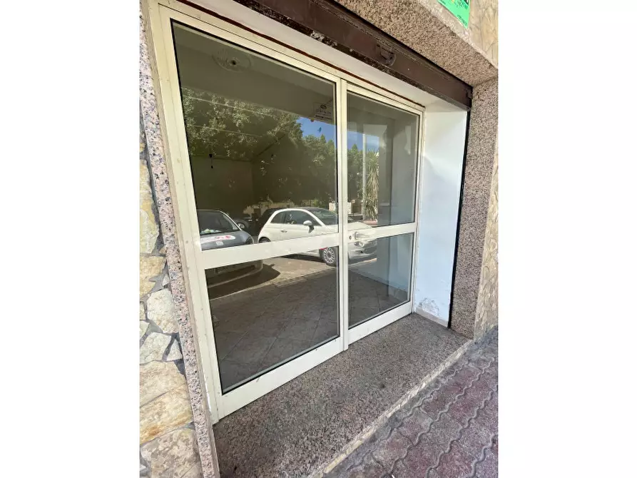 Immagine 11 di Negozio in affitto  in Corso Vittorio Emanuele a Villabate