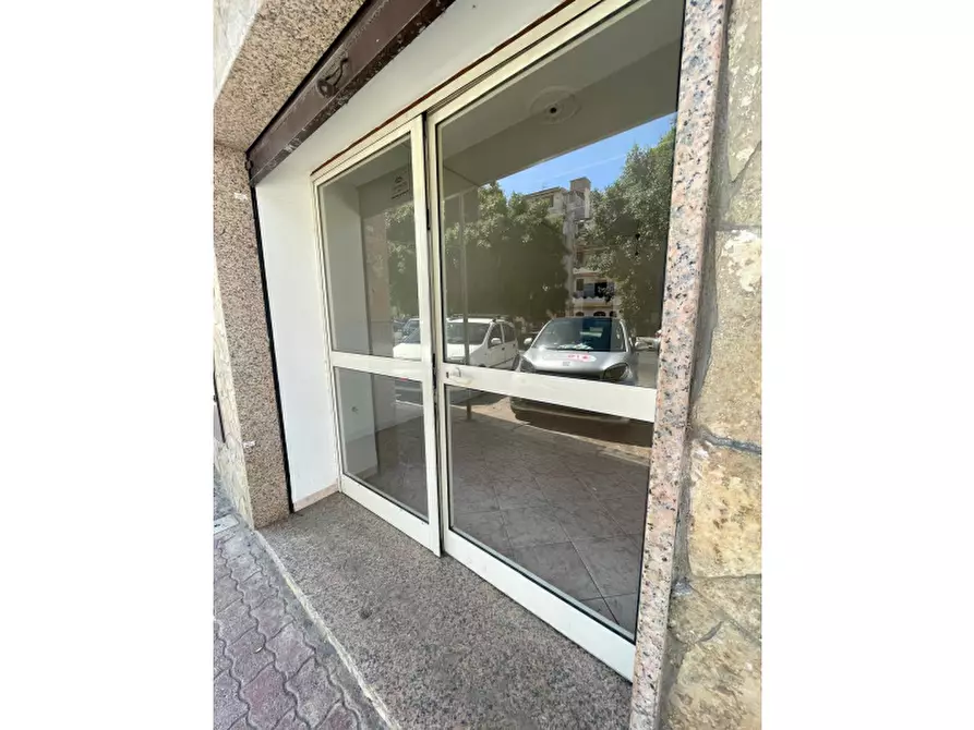 Immagine 12 di Negozio in affitto  in Corso Vittorio Emanuele a Villabate