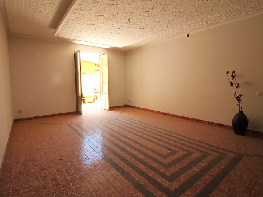 Immagine 5 di Appartamento in vendita  in Via Salvatore Rosa a Bagheria