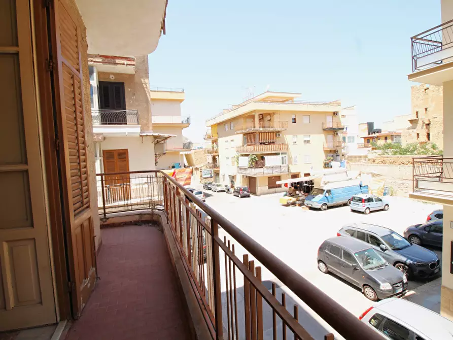 Immagine 18 di Appartamento in vendita  in Via Salvatore Rosa a Bagheria