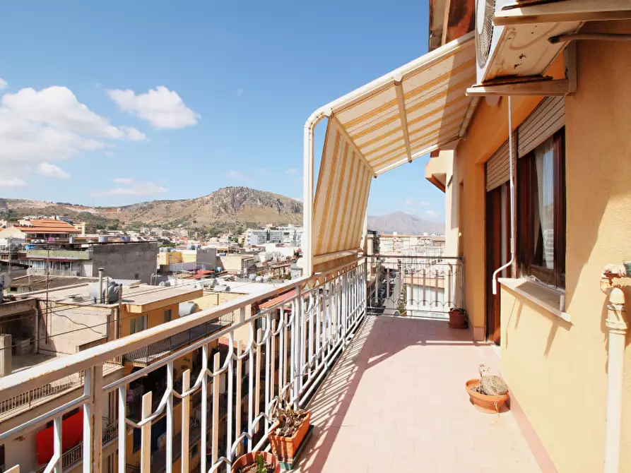 Immagine 13 di Appartamento in vendita  in Via Dante Alighieri a Bagheria