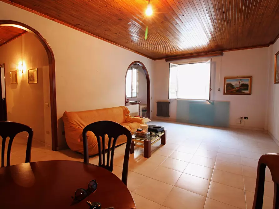 Immagine 2 di Appartamento in vendita  in Via Giovanni Girgenti a Bagheria