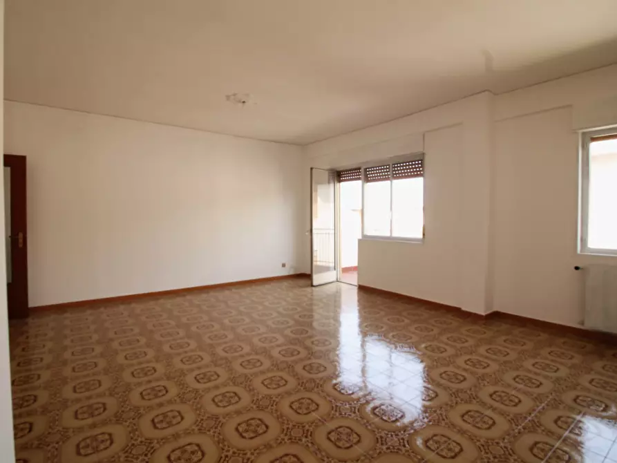 Immagine 2 di Appartamento in vendita  in Corso dei Mille a Palermo