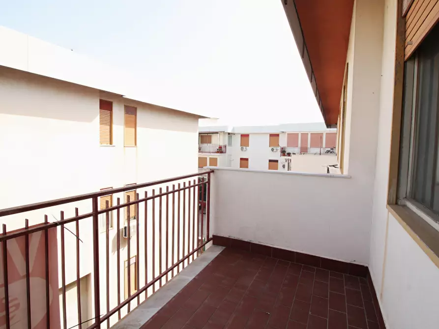 Immagine 9 di Appartamento in vendita  in Corso dei Mille a Palermo