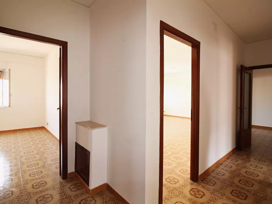 Immagine 12 di Appartamento in vendita  in Corso dei Mille a Palermo