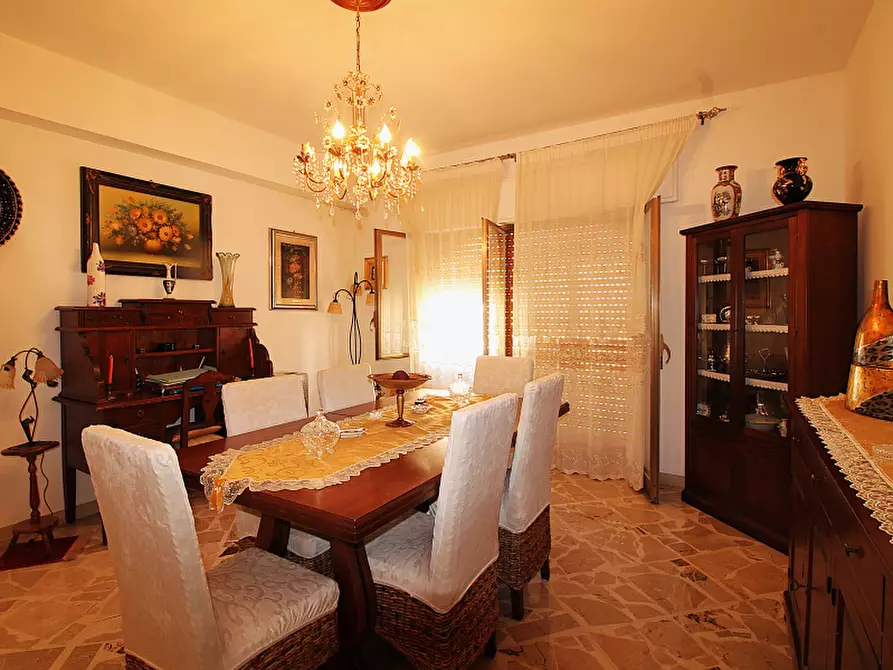 Immagine 12 di Villa in vendita  in Via Santa Caterina a Bagheria