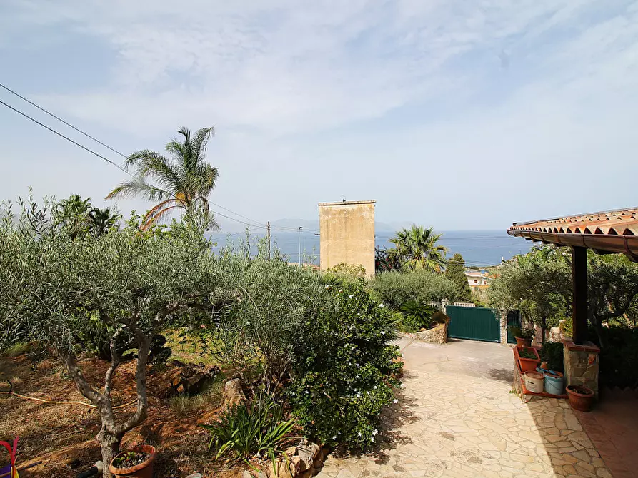Immagine 33 di Villa in vendita  in Via Francesco Paolo Perez a Bagheria