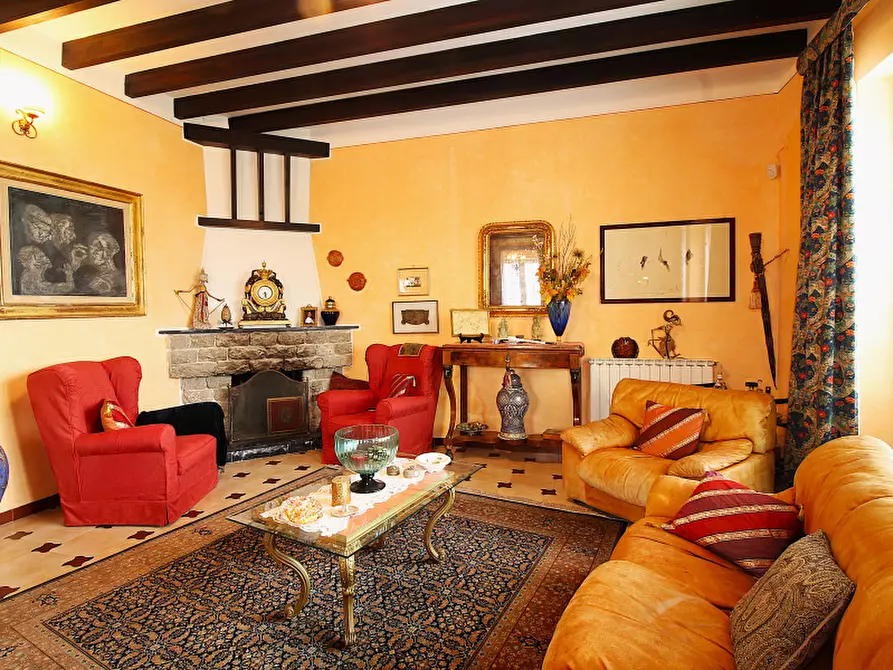 Immagine 18 di Villa in vendita  in Via Francesco Paolo Perez a Bagheria