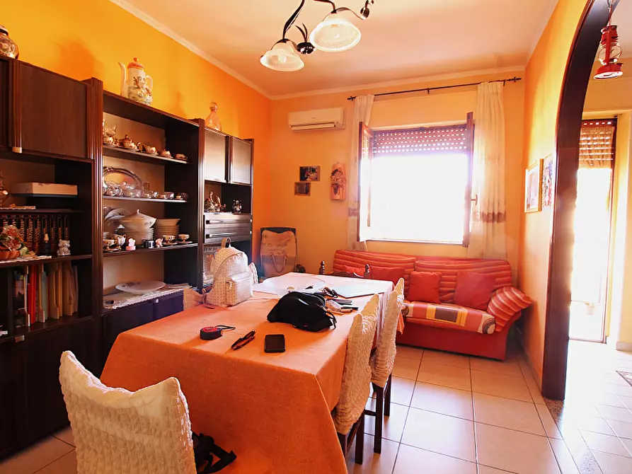 Immagine 2 di Appartamento in vendita  in Via Peppino Rossi a Bagheria