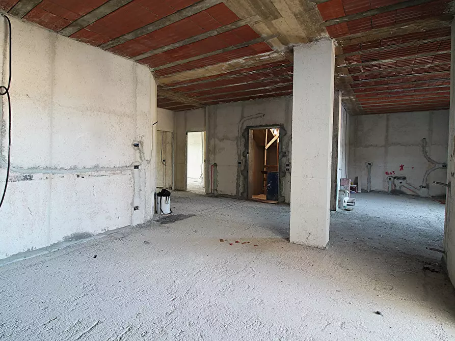 Immagine 6 di Appartamento in vendita  in Via Donato Bramante a Bagheria