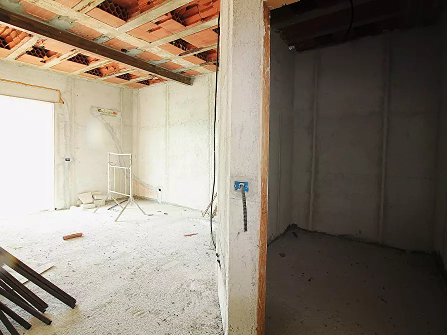 Immagine 12 di Appartamento in vendita  in Via Donato Bramante a Bagheria