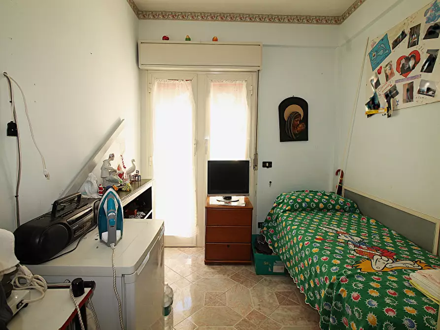 Immagine 10 di Appartamento in vendita  in Via Botta a Bagheria