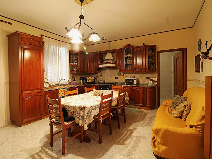 Immagine 5 di Appartamento in vendita  in Via Ferdinando Magellano a Bagheria