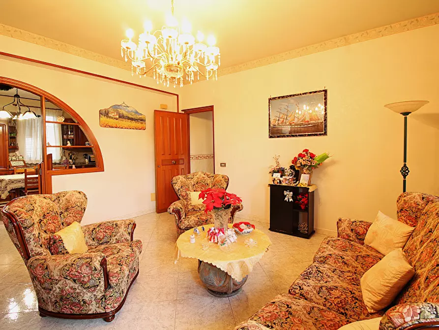 Immagine 6 di Appartamento in vendita  in Via Ferdinando Magellano a Bagheria