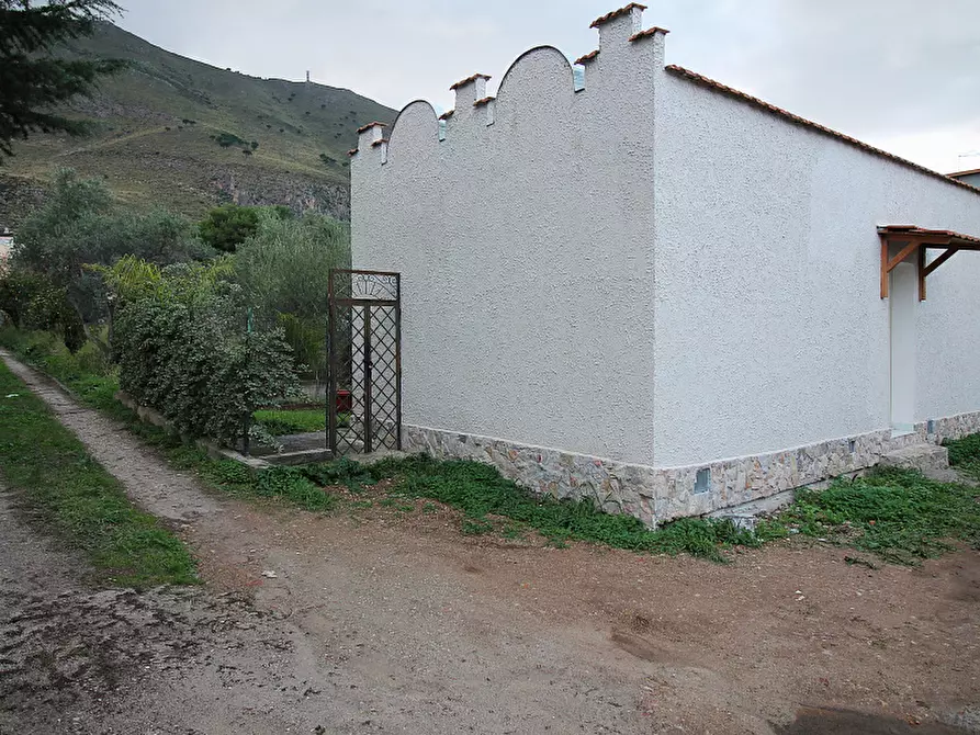 Immagine 2 di Villa in vendita  in Via Piano Sperone 11 a Altavilla Milicia