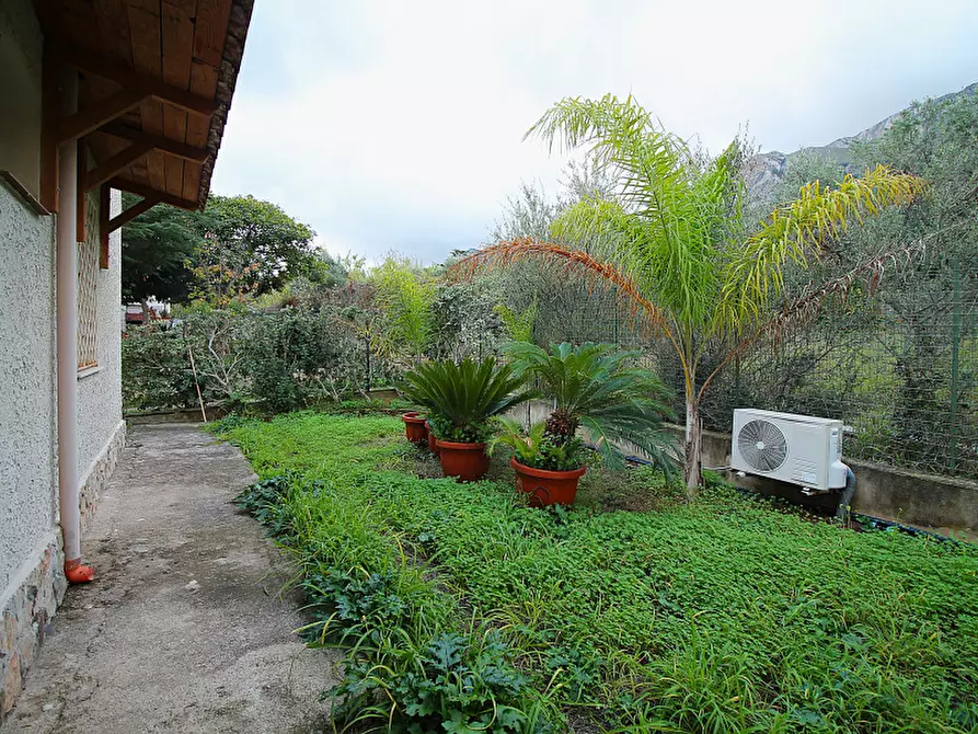 Immagine 17 di Villa in vendita  in Via Piano Sperone 11 a Altavilla Milicia