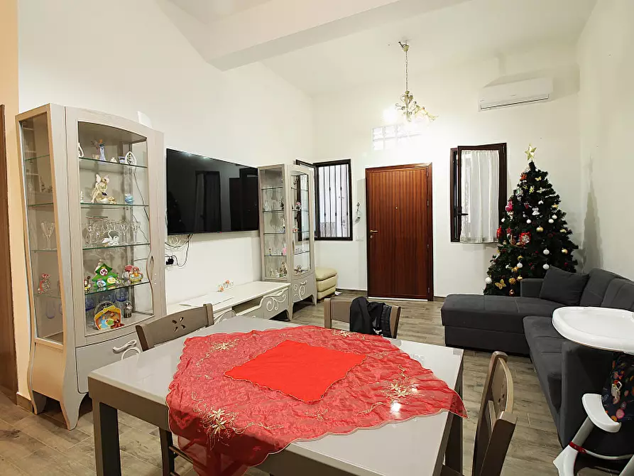 Immagine 2 di Appartamento in vendita  in Via Claudio Monteverdi a Bagheria