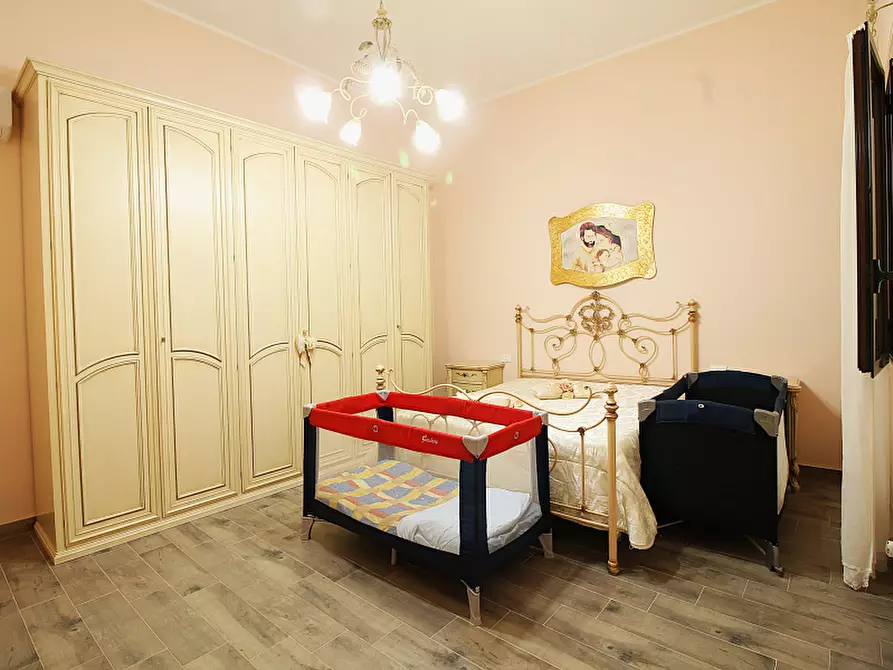 Immagine 4 di Appartamento in vendita  in Via Claudio Monteverdi a Bagheria