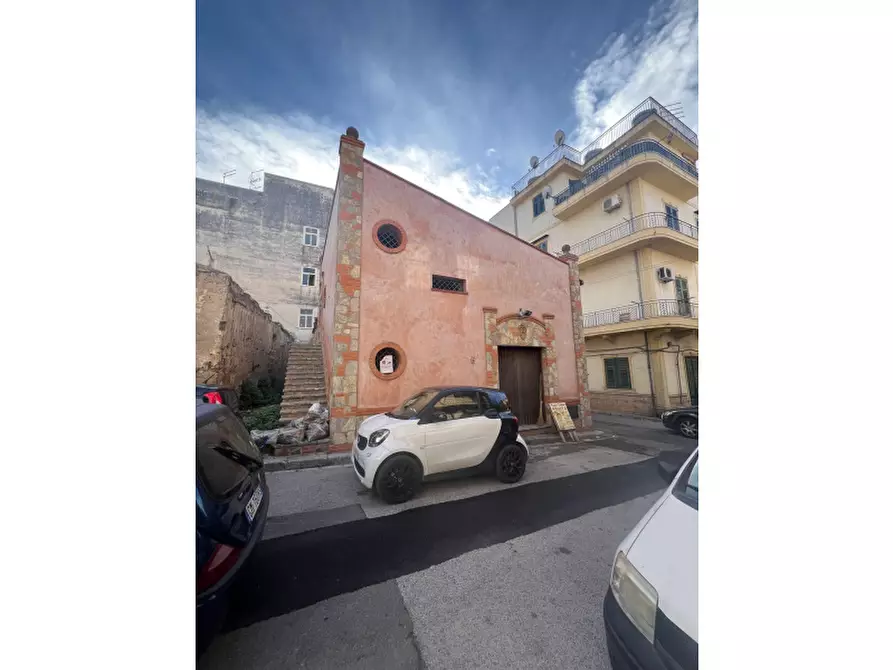 Immagine 2 di Palazzo in vendita  in Vicolo Torre a Bagheria