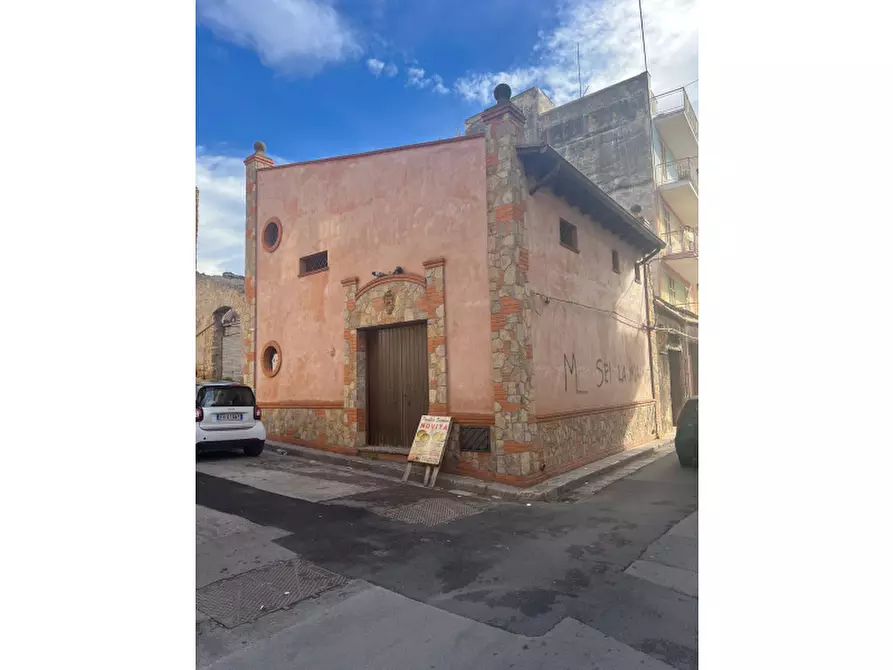 Immagine 5 di Palazzo in vendita  in Vicolo Torre a Bagheria
