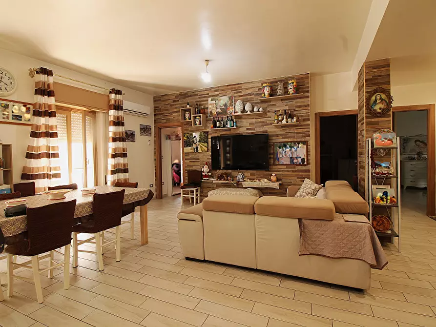 Immagine 4 di Appartamento in vendita  in Via Pietro Nenni a Bagheria