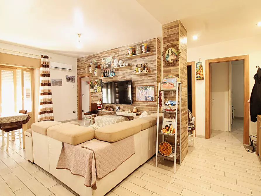 Immagine 5 di Appartamento in vendita  in Via Pietro Nenni a Bagheria