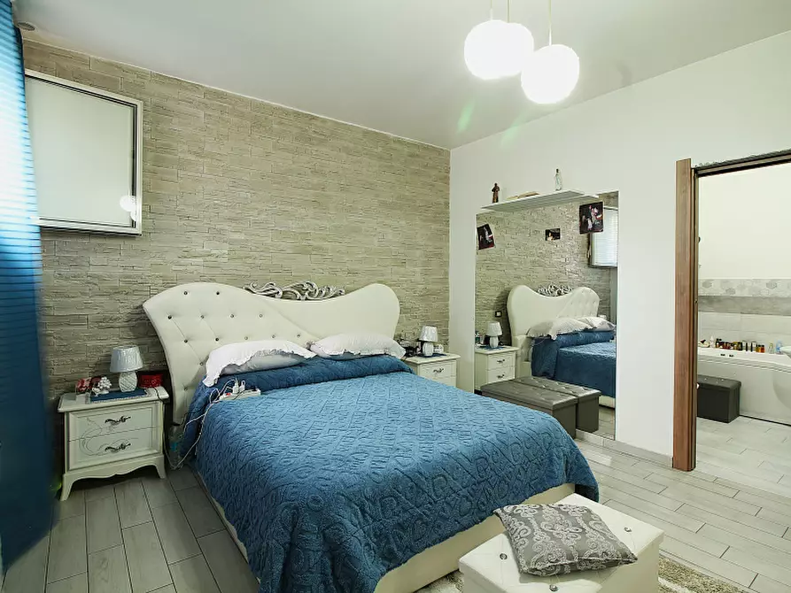 Immagine 17 di Appartamento in vendita  in Via Pietro Nenni a Bagheria