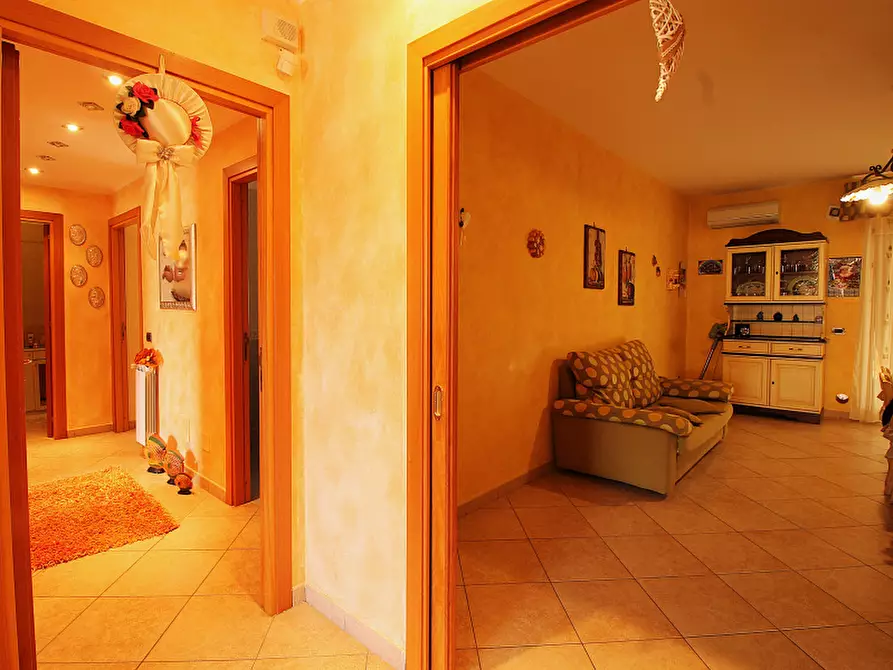 Immagine 3 di Appartamento in vendita  in Via Sacerdote Napoleone a Ficarazzi