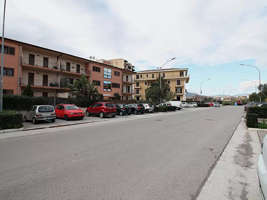 Immagine 1 di Appartamento in vendita  in Via Sacerdote Napoleone a Ficarazzi