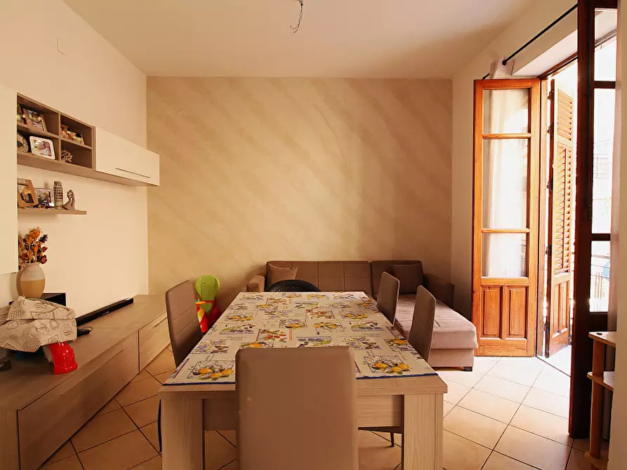 Immagine 2 di Appartamento in vendita  in Via Paternostro a Bagheria