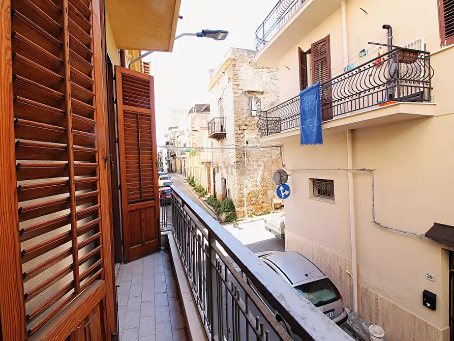 Immagine 11 di Appartamento in vendita  in Via Paternostro a Bagheria