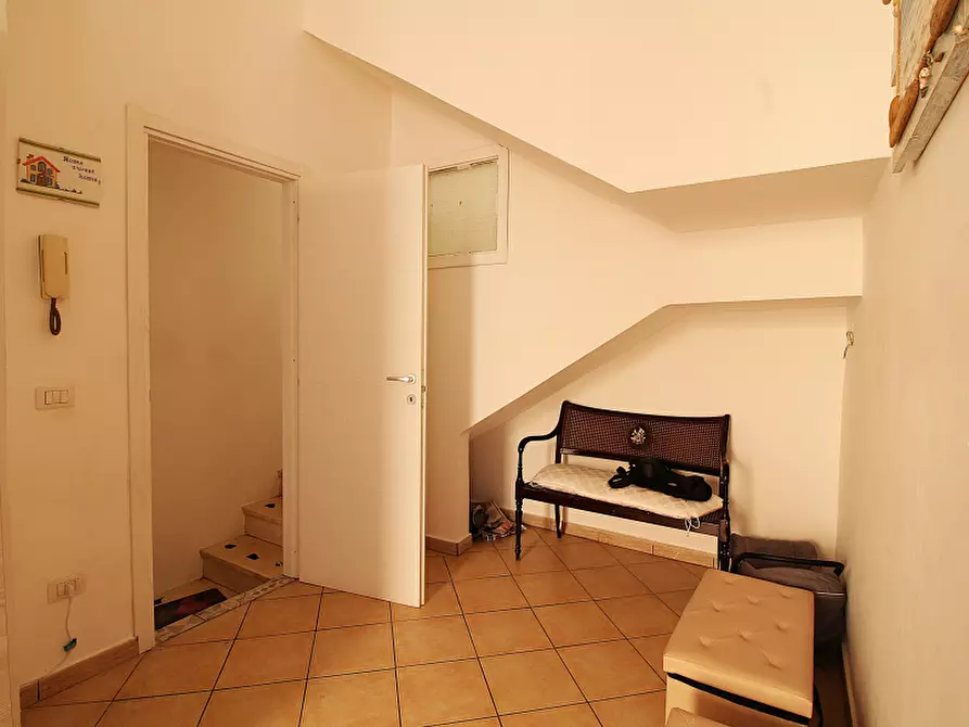 Immagine 12 di Appartamento in vendita  in Via Paternostro a Bagheria