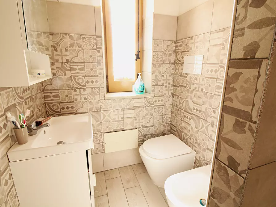 Immagine 17 di Appartamento in vendita  in Via Paternostro a Bagheria