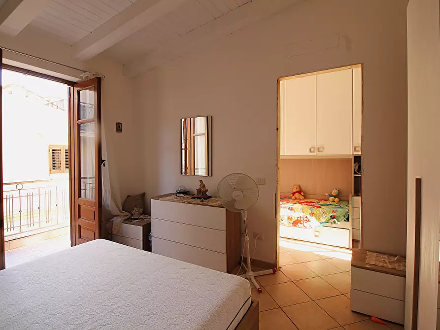 Immagine 20 di Appartamento in vendita  in Via Paternostro a Bagheria