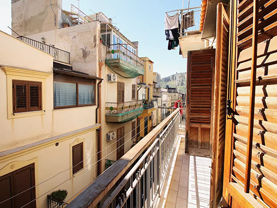 Immagine 22 di Appartamento in vendita  in Via Paternostro a Bagheria