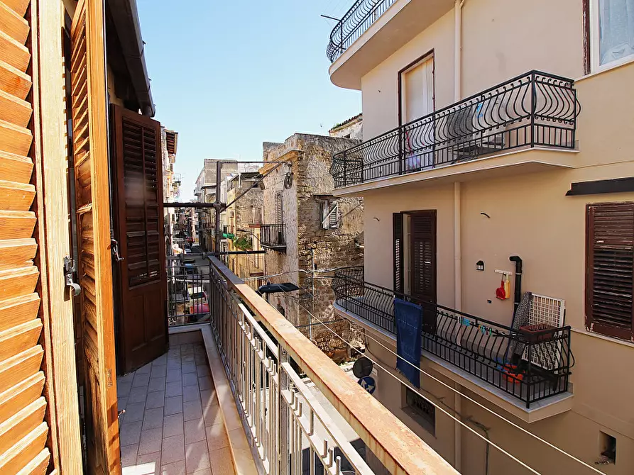 Immagine 23 di Appartamento in vendita  in Via Paternostro a Bagheria