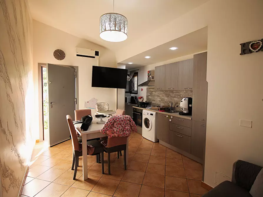 Immagine 4 di Villa in vendita  in Strada Comunale Raiata a Bagheria