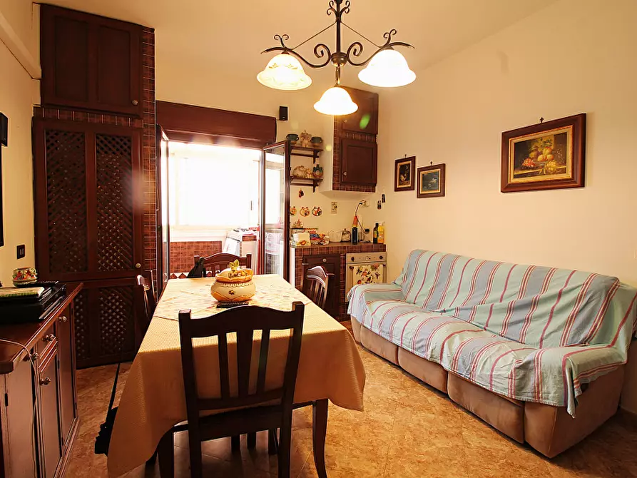 Immagine 5 di Appartamento in vendita  in Via St. 26 a Palermo