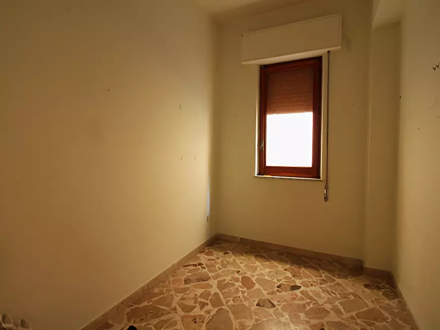 Immagine 4 di Appartamento in vendita  in Via Niccolò Tommaseo a Bagheria