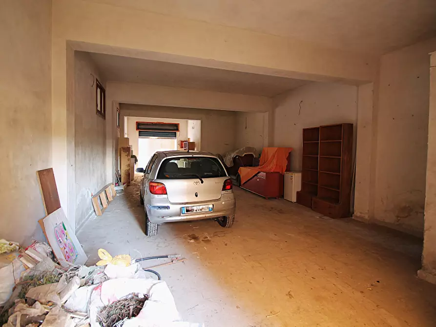 Immagine 17 di Appartamento in vendita  in Via Niccolò Tommaseo a Bagheria