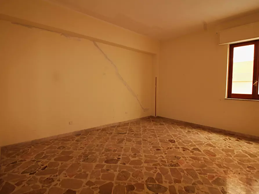 Immagine 8 di Appartamento in vendita  in Via Niccolò Tommaseo a Bagheria