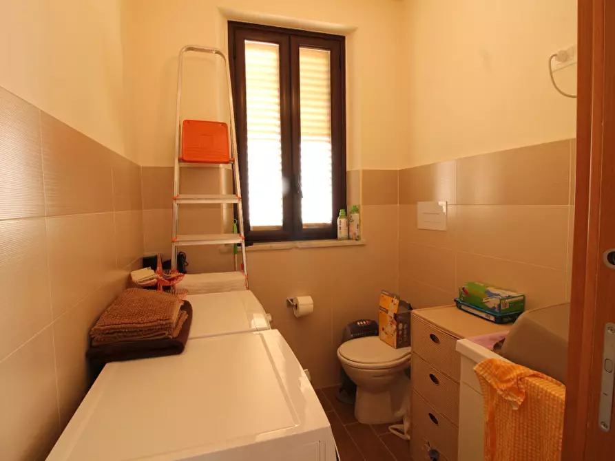 Immagine 12 di Appartamento in vendita  in Via Generale Armando Diaz a Bagheria