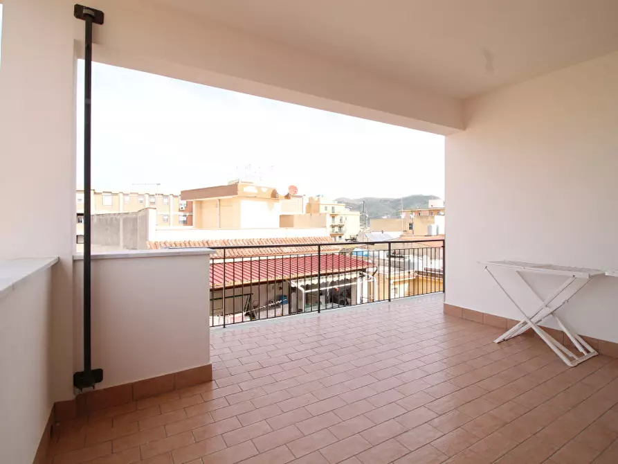 Immagine 19 di Appartamento in vendita  in Via Generale Armando Diaz a Bagheria